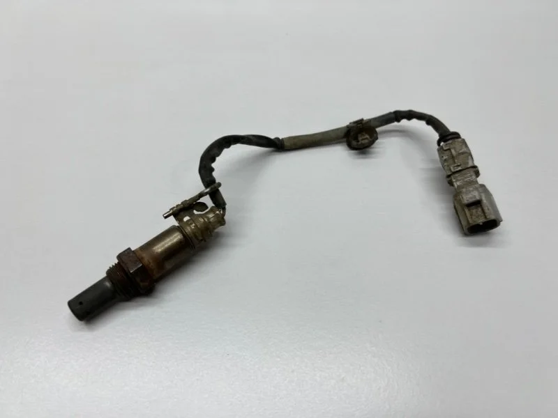 Датчик кислородный (лямбда-зонд) Toyota Avensis 2