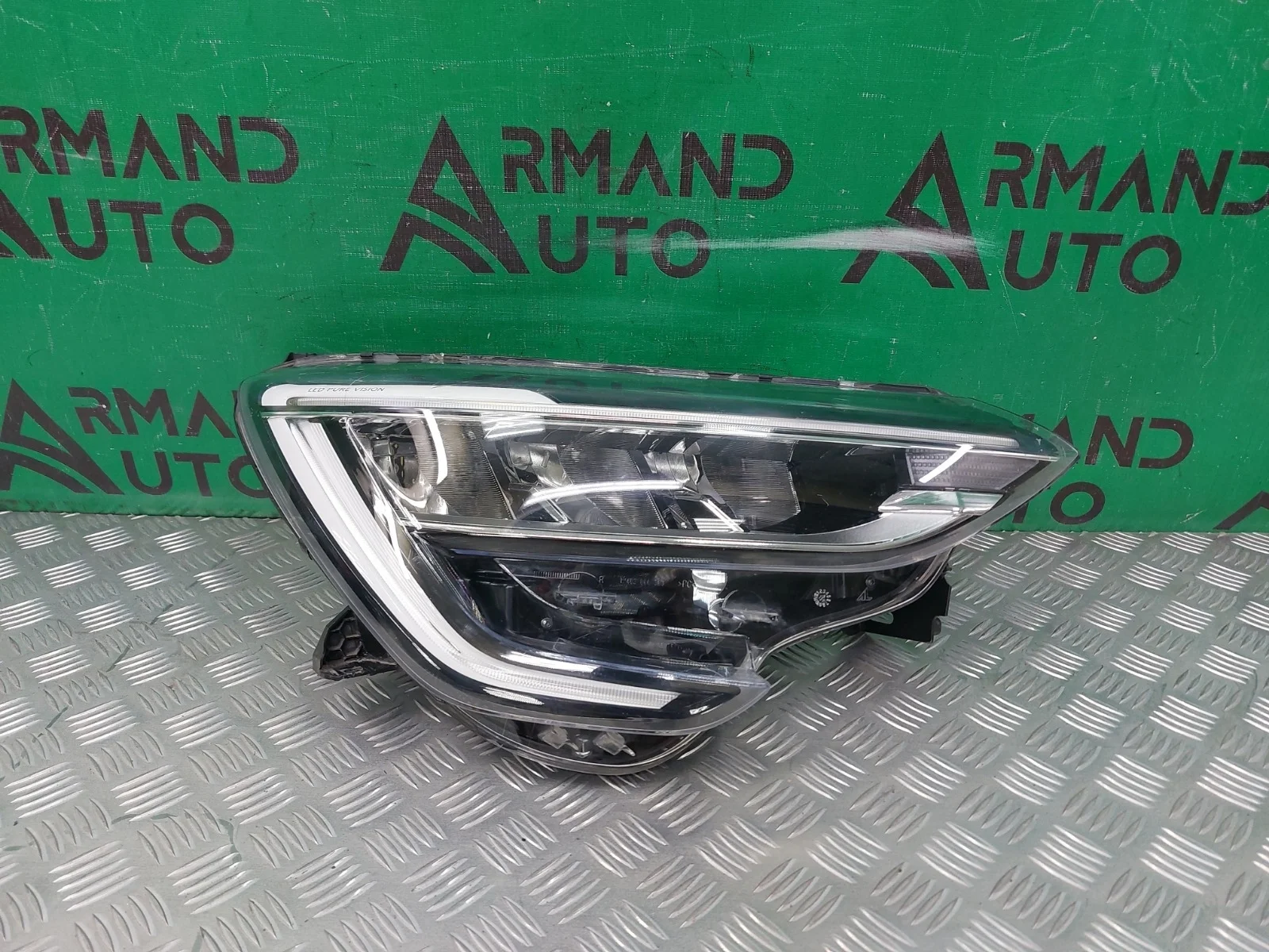 Фара RENAULT ARKANA 2019