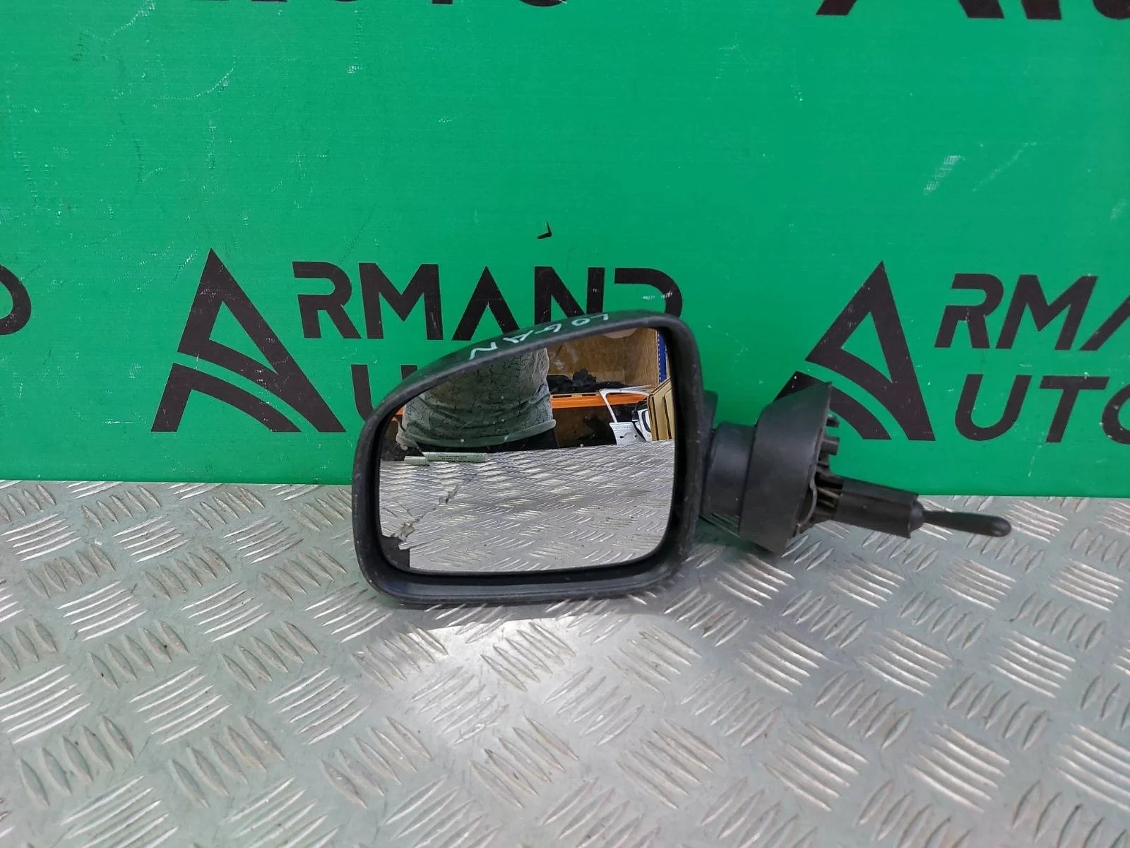 Зеркало Renault Logan 2004-2015