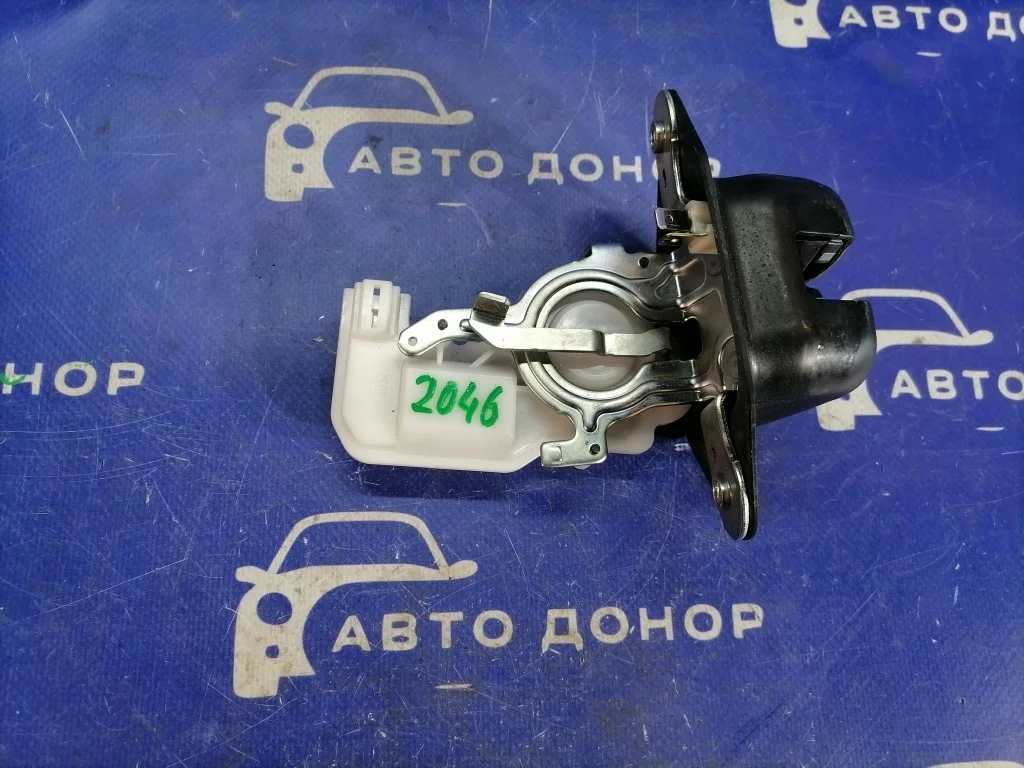 замок багажника HONDA CRV RE3 K24A