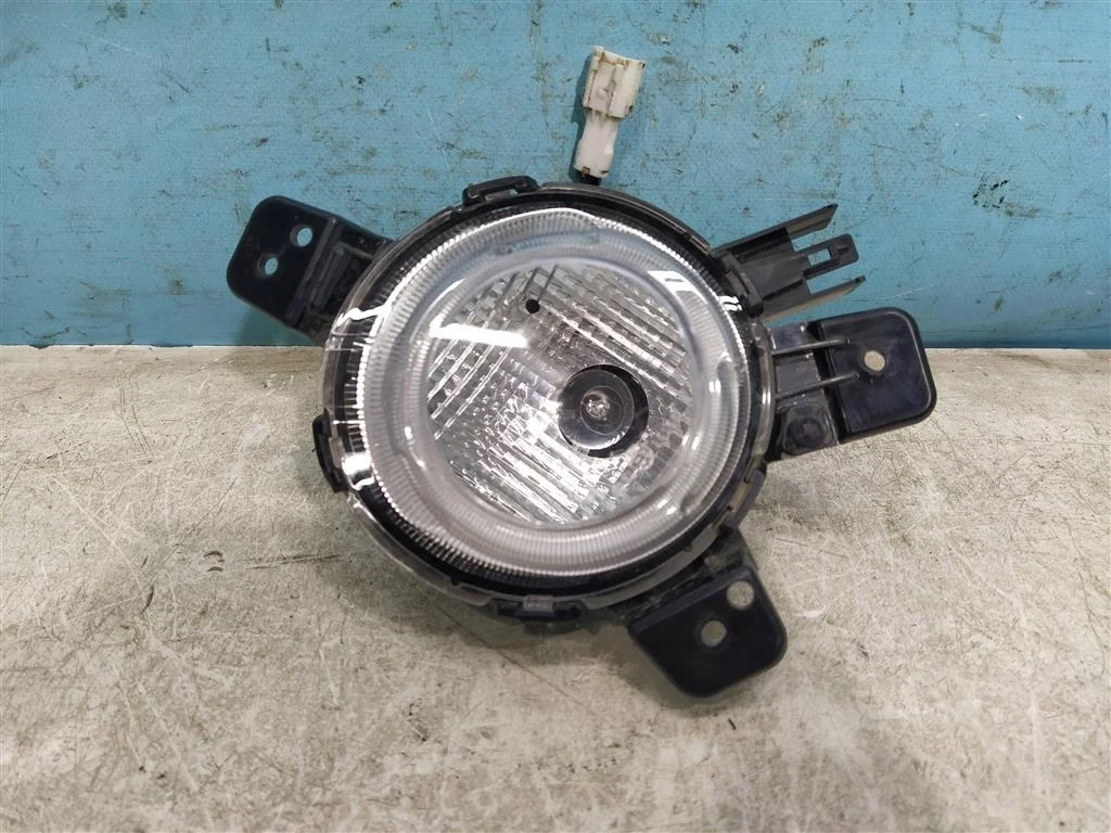 фара противотуманная Kia Rio 4 X Line 2017-2020