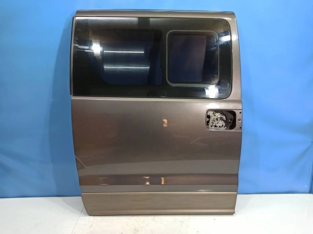 дверь сдвижная Hyundai Grand Starex 2007-2015  06.07.2012