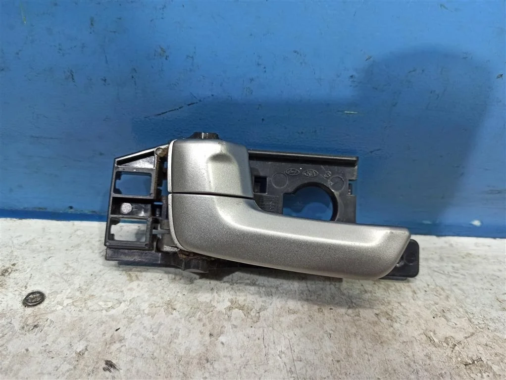 ручка двери внутренняя Kia Sportage 2 2004-2008  2006