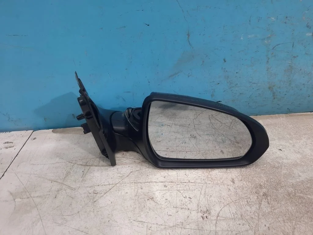 зеркало Hyundai Solaris 2 2017- 2020