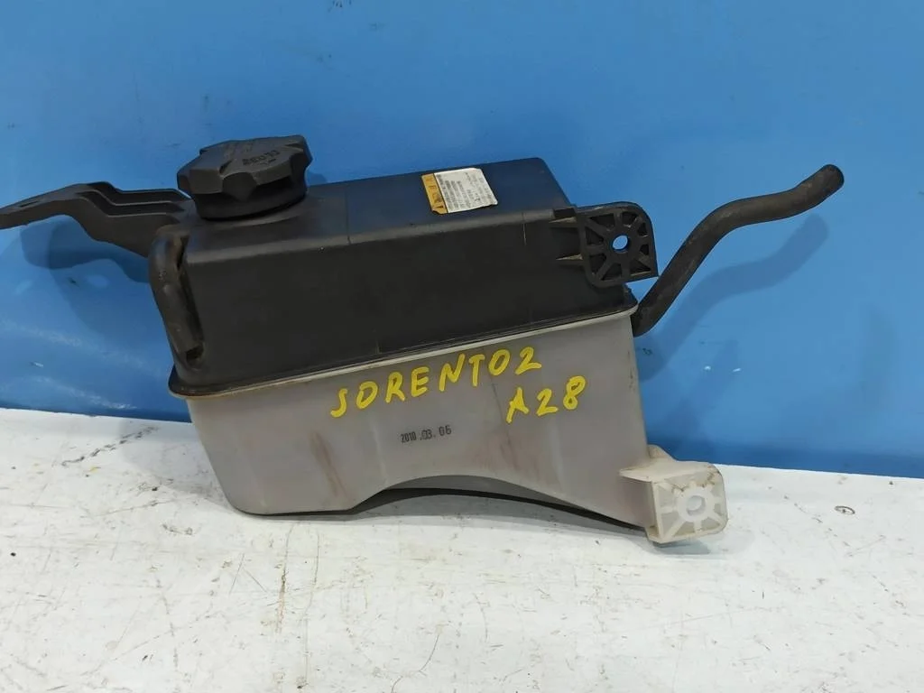 бачок расширительный Kia Sorento 2 XM 2009-2012  11.03.2010