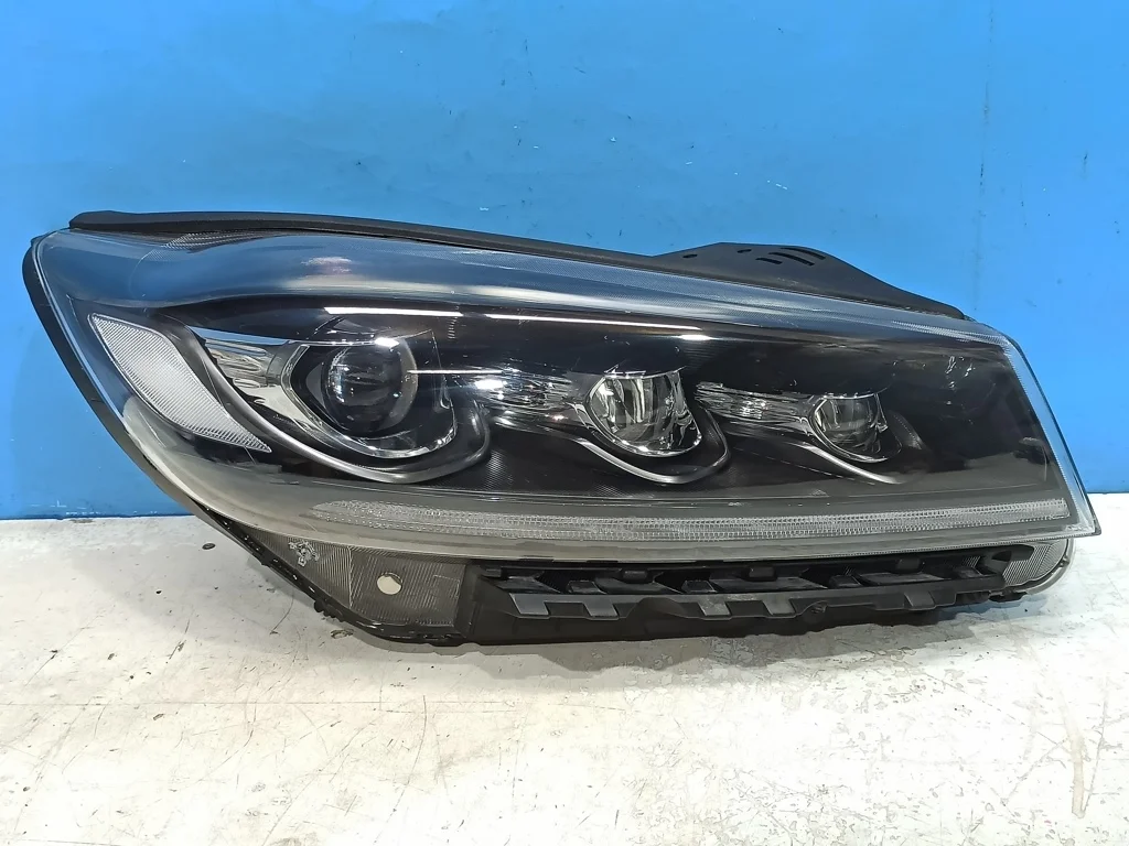 фара Kia Sorento 3 Prime 2017-2020