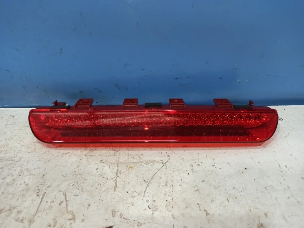 фонарь стоп сигнал Kia Sportage 3 2010-2014  20.03.2013