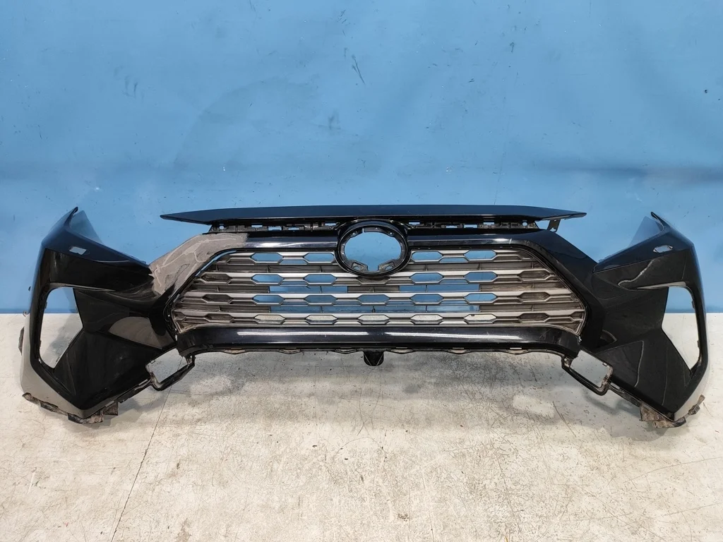 бампер Toyota RAV 4 XA50 2018- н. в.