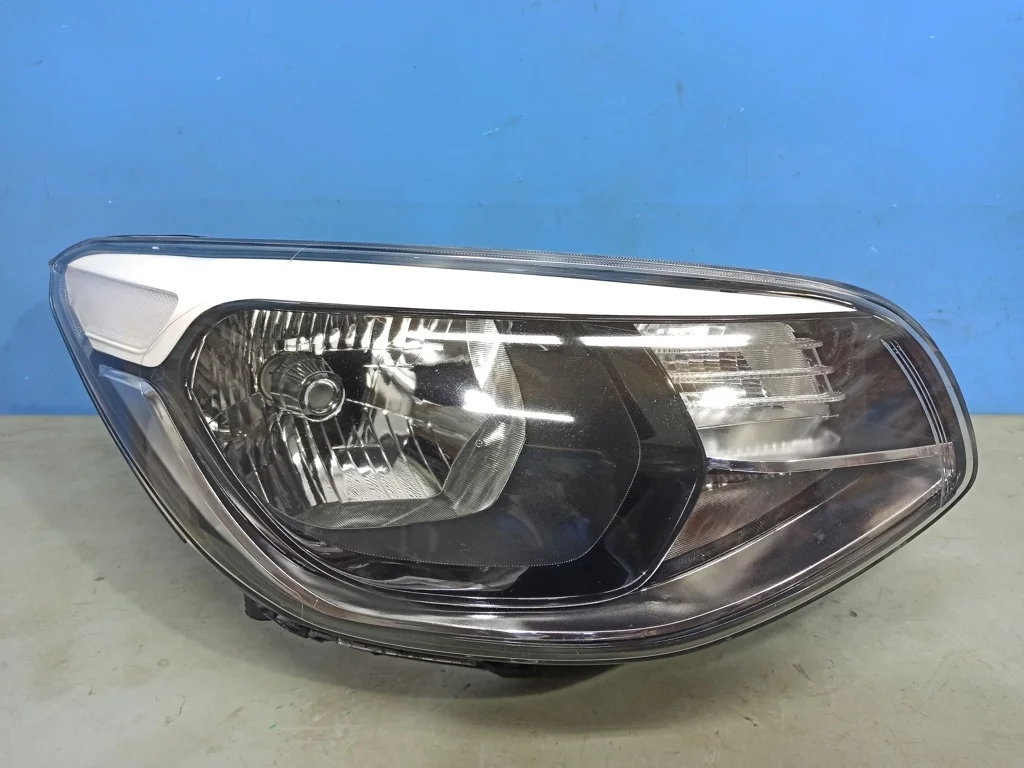 фара Kia SOUL 2 2016-2019