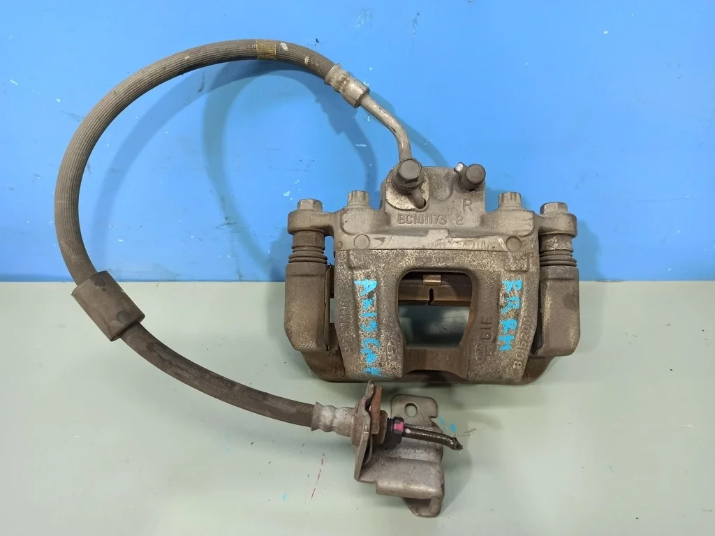 суппорт Hyundai Genesis DH 2 2012-2016  01.10.2015