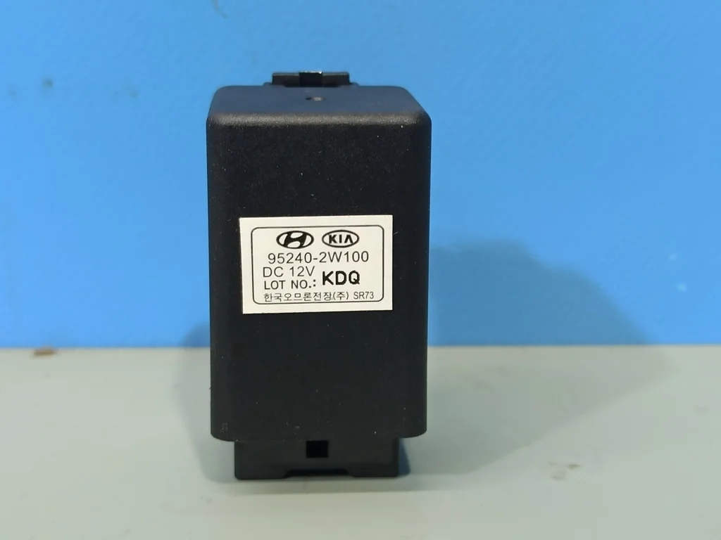 реле Kia SOUL 2 2013-2016  21.04.2015
