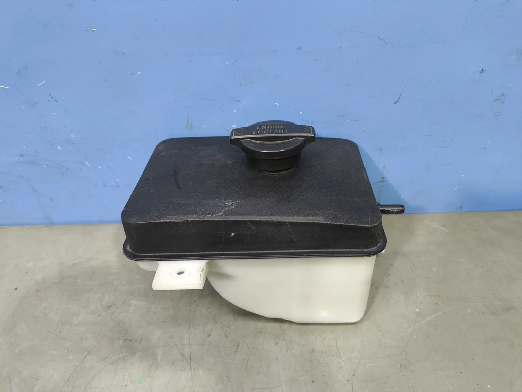 бачок расширительный Kia Optima 4 JF 2015-2018  17.06.2016