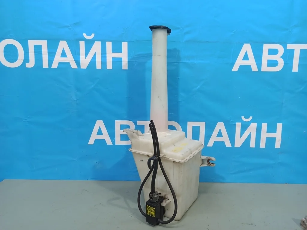 бачок омывателя Hyundai Santa Fe 1 SM 2000-2005  21.09.2004