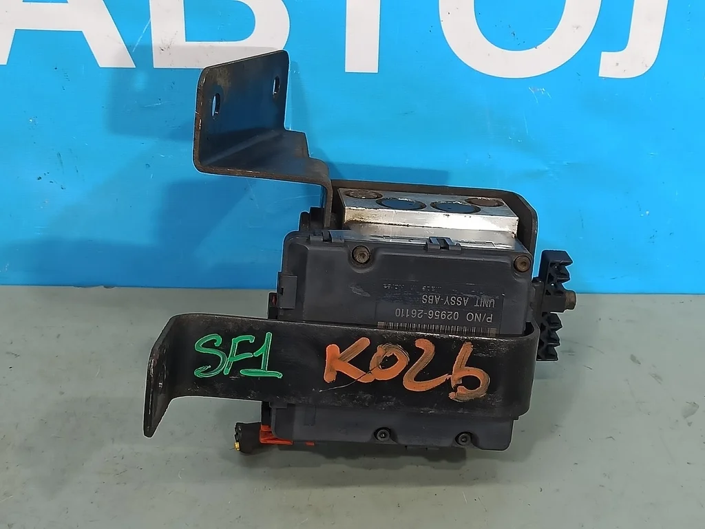 блок abs Hyundai Santa Fe 1 SM 2000-2005  21.09.2004