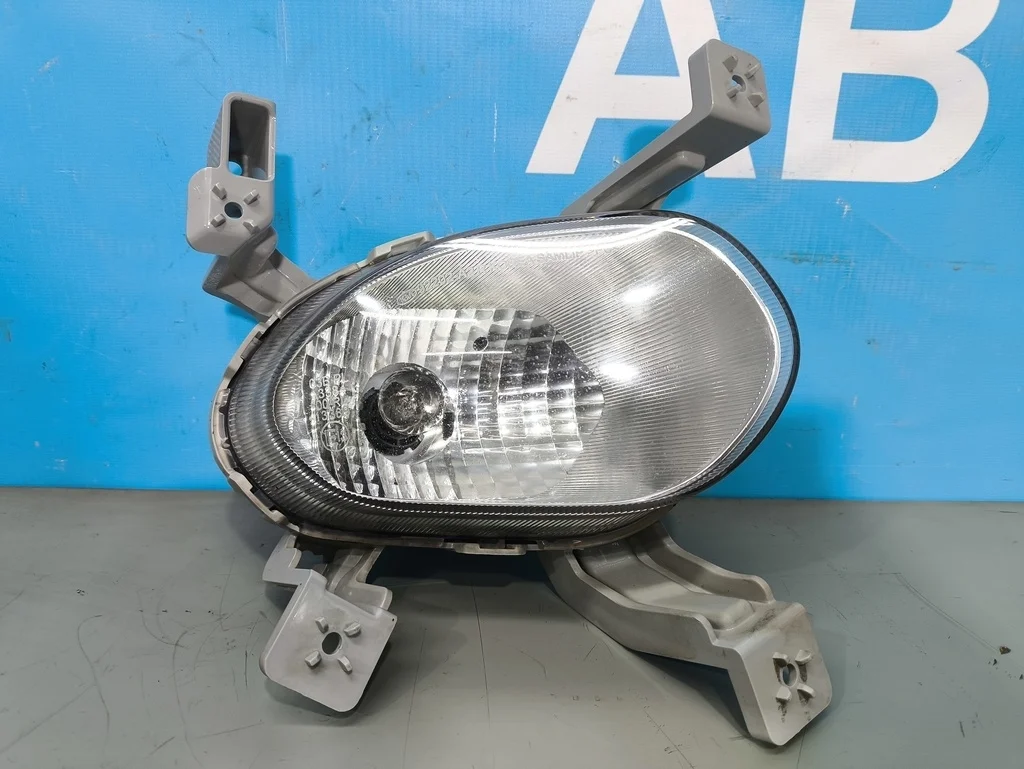 фара противотуманная Kia Ceed 2 JD 2012-2015  03.01.2014
