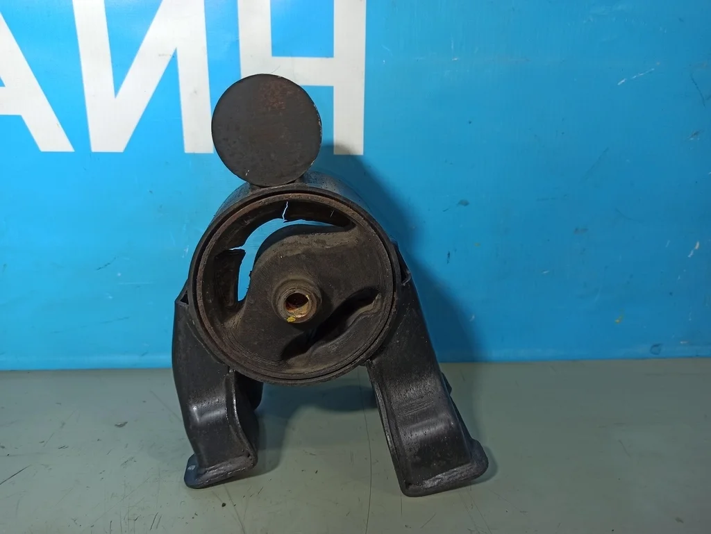опора двигателя Kia Cerato 2 TD 2008-2013  02.05.2012