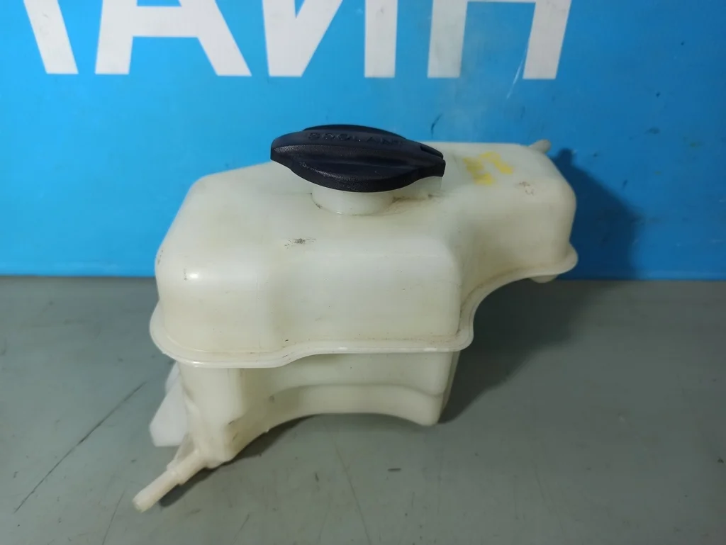 бачок расширительный Kia Optima 3 TF 2010-2013  06.08.2012