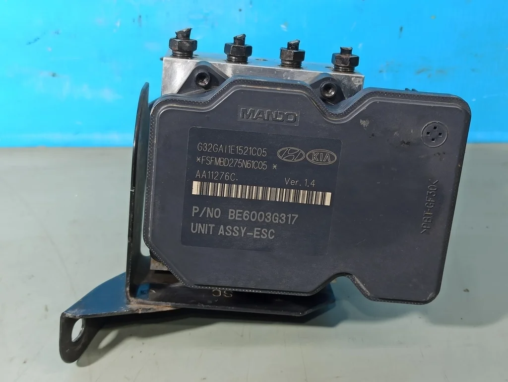 блок abs Kia Optima 3 TF 2010-2013  06.08.2012