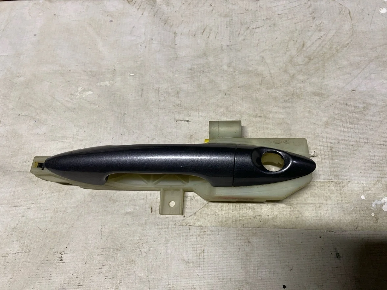 Ручка двери внешняя Kia Rio 2011-2017 826514Y050, передняя левая