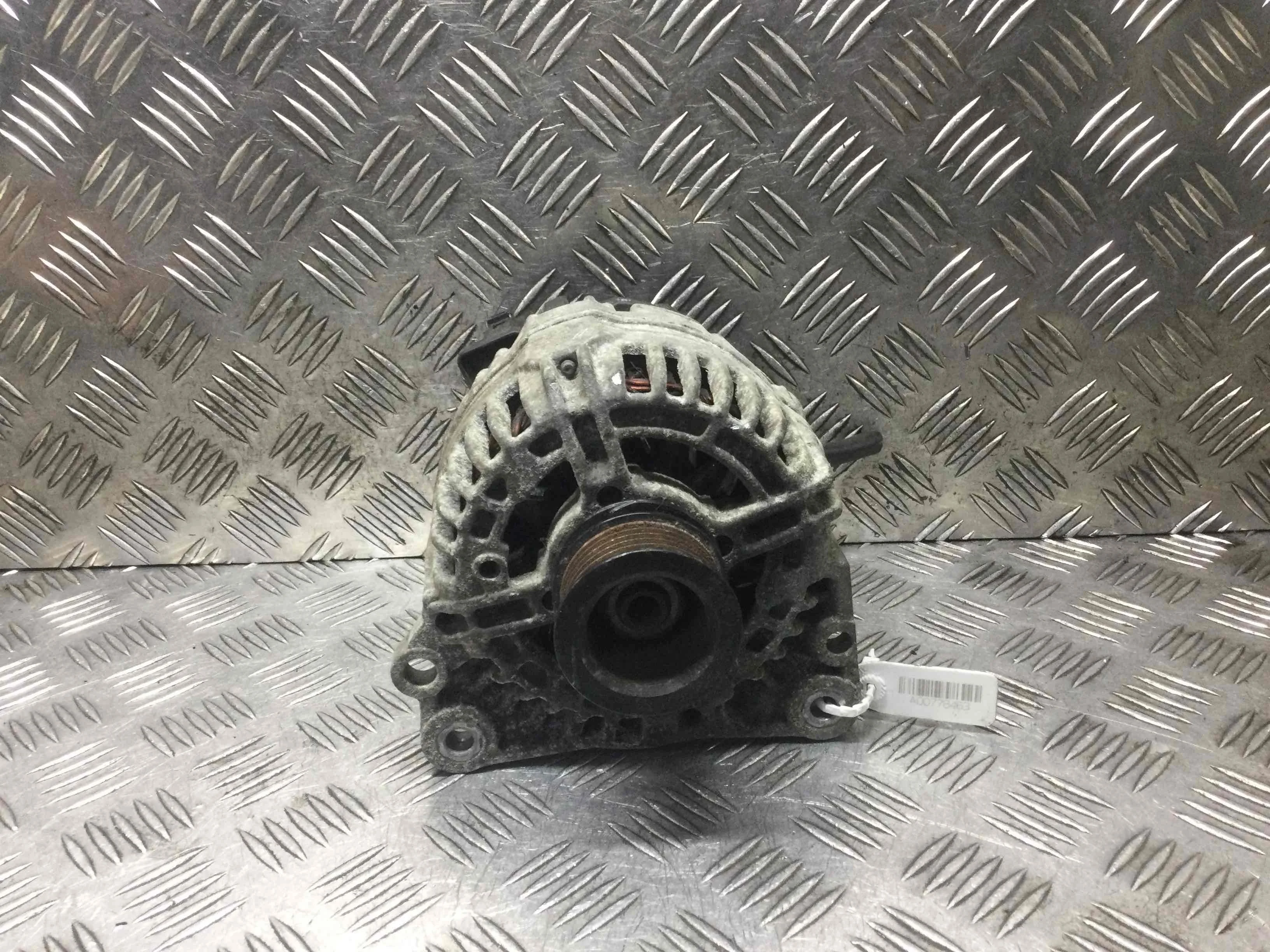 Генератор Volkswagen Polo 5 поколение (2009-2015) бензин 1.4 i Автомат Лифтбэк