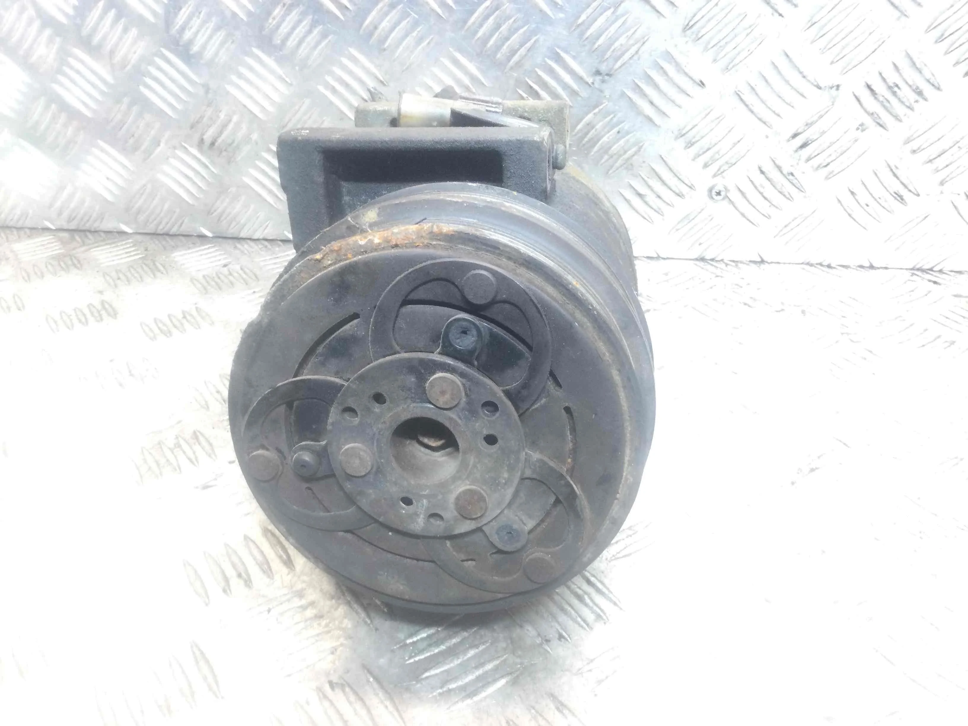 Компрессор кондиционера Volvo V70 3 поколение (2007-2013) дизель 2.4 D Автомат Универсал