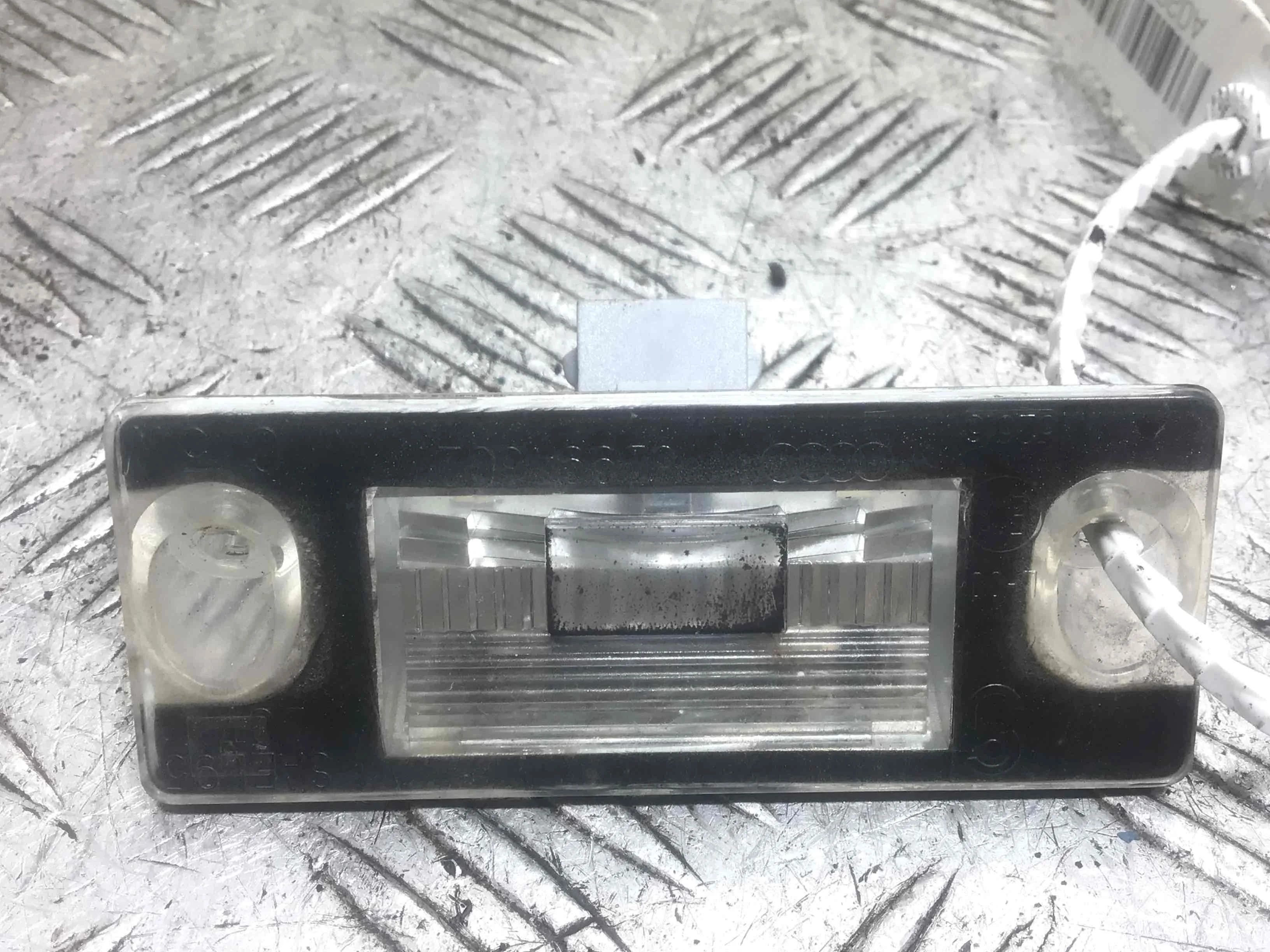 Подсветка номера Audi A3 8L (1996-2000) бензин 1.6 i Механика Х/б