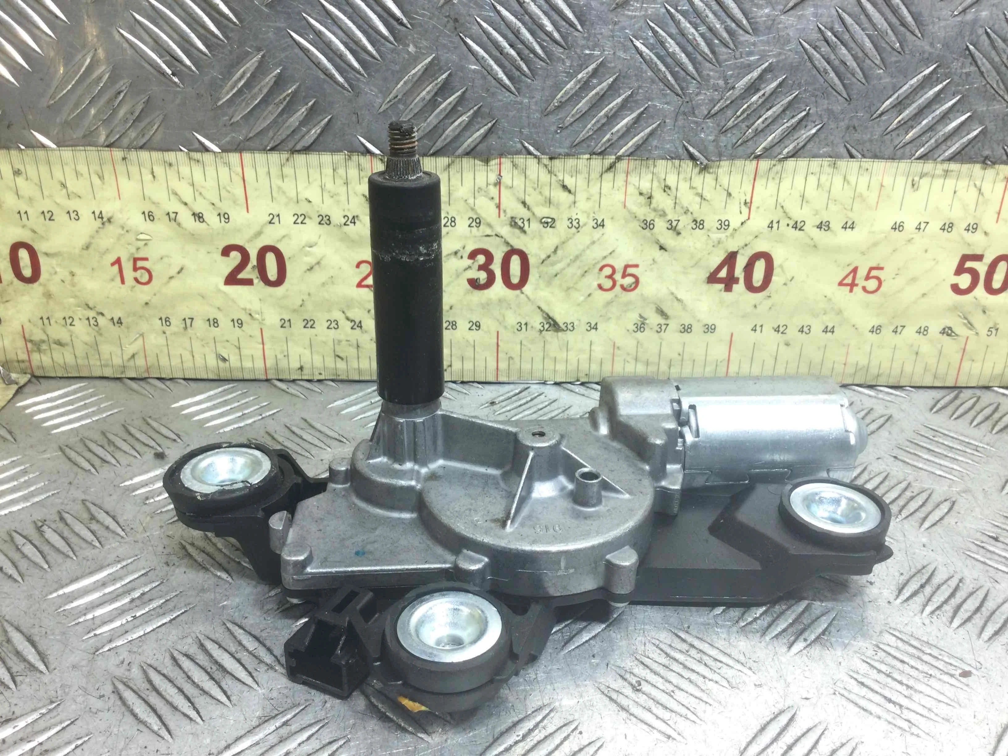 Моторчик заднего стеклоочистителя (дворника) Ford C-MAX 1 поколение (2003-2007) бензин 1.8 i Механика Минивэн