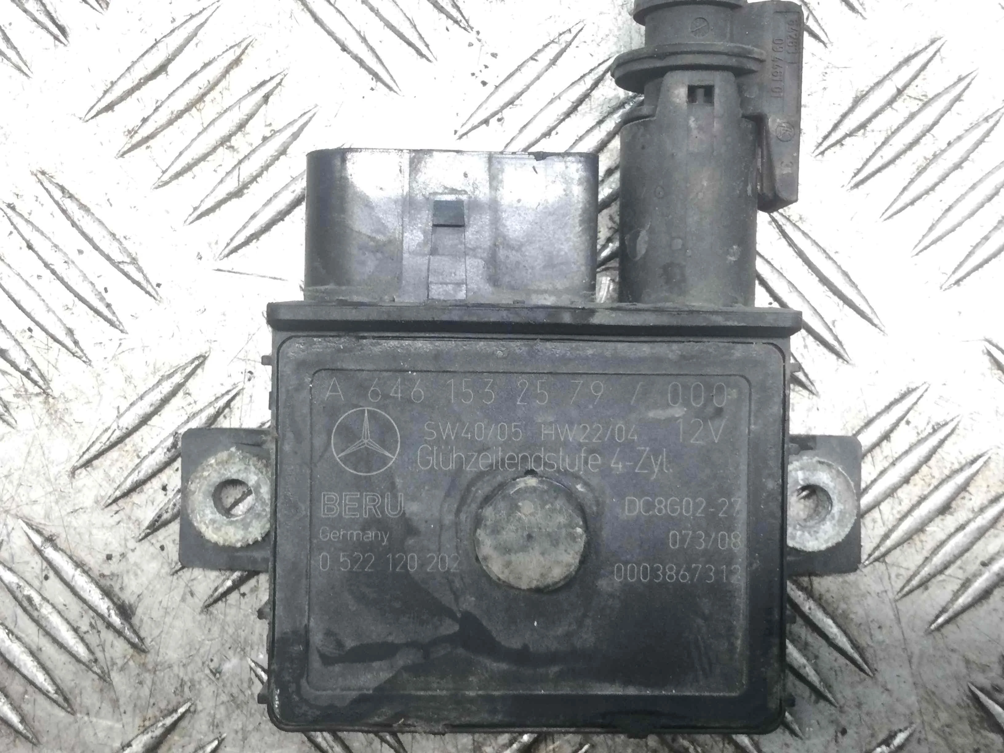 Реле накала свечей Mercedes C-klasse W204/S204 (2007-2012) дизель 2.2 CDI Автомат Седан