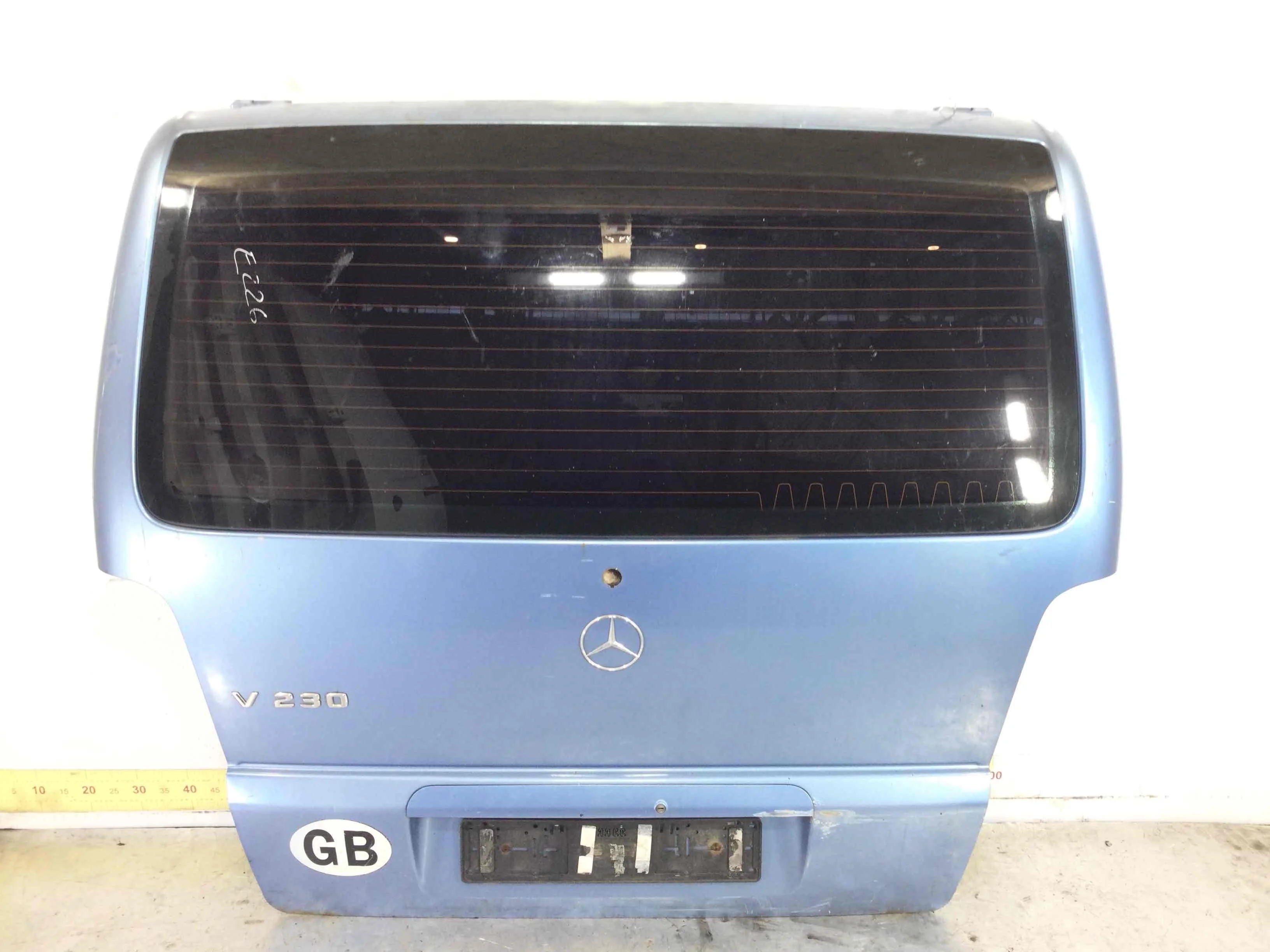 Крышка багажника (дверь 3-5) Mercedes Vito W638 (1996-2003) бензин 2.3 i Автомат Микроавтобус