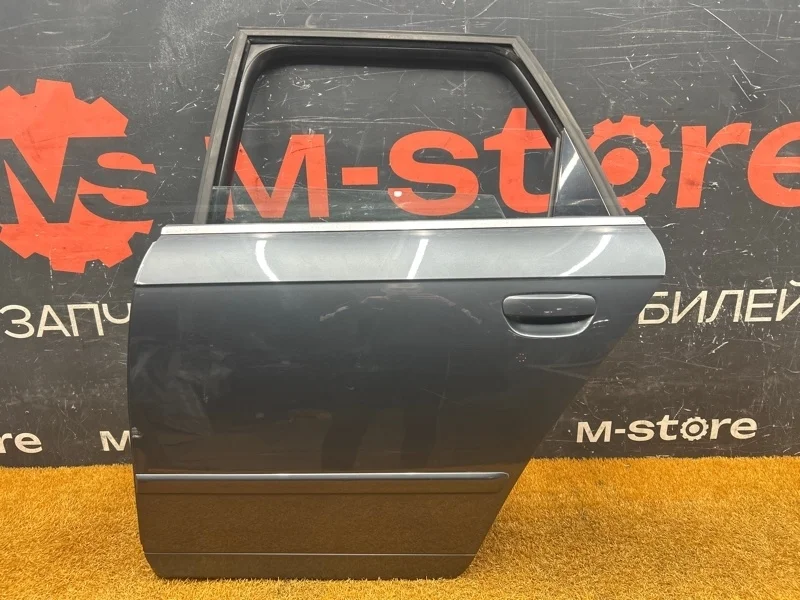 Дверь Audi A4 2006 8E0833051J B7/8E ALT, задняя левая