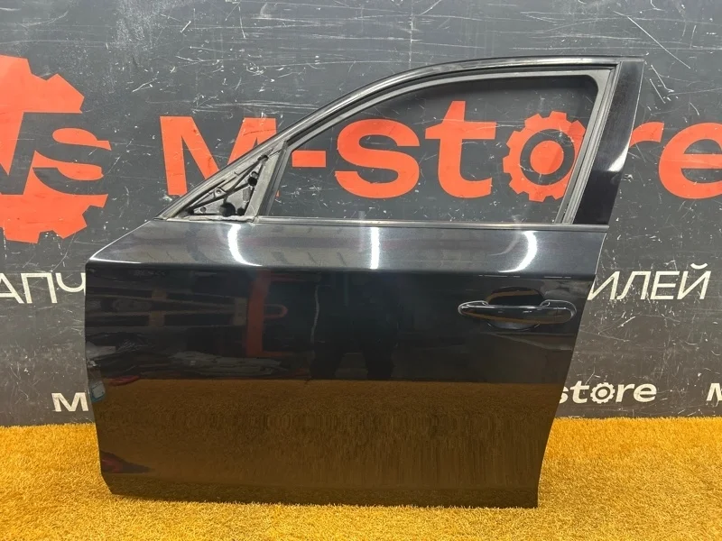 Дверь Bmw 1-Series 2009 41515A2A381 E87 N46B20B, передняя левая