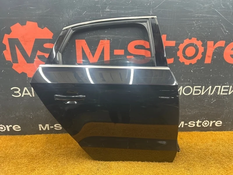 Дверь Audi A3 2013 8V5833052 8V CXSA, задняя правая