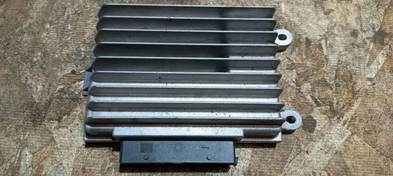 Усилитель звука Audi TT 2007 8J3