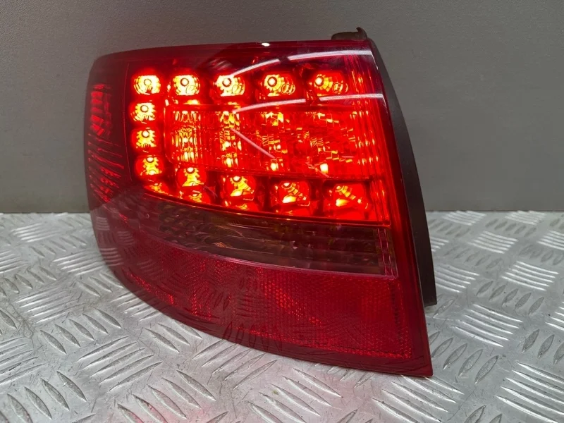 Фонарь Audi A6 C6