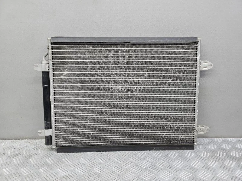 Радиатор кондиционера Volkswagen Passat B6