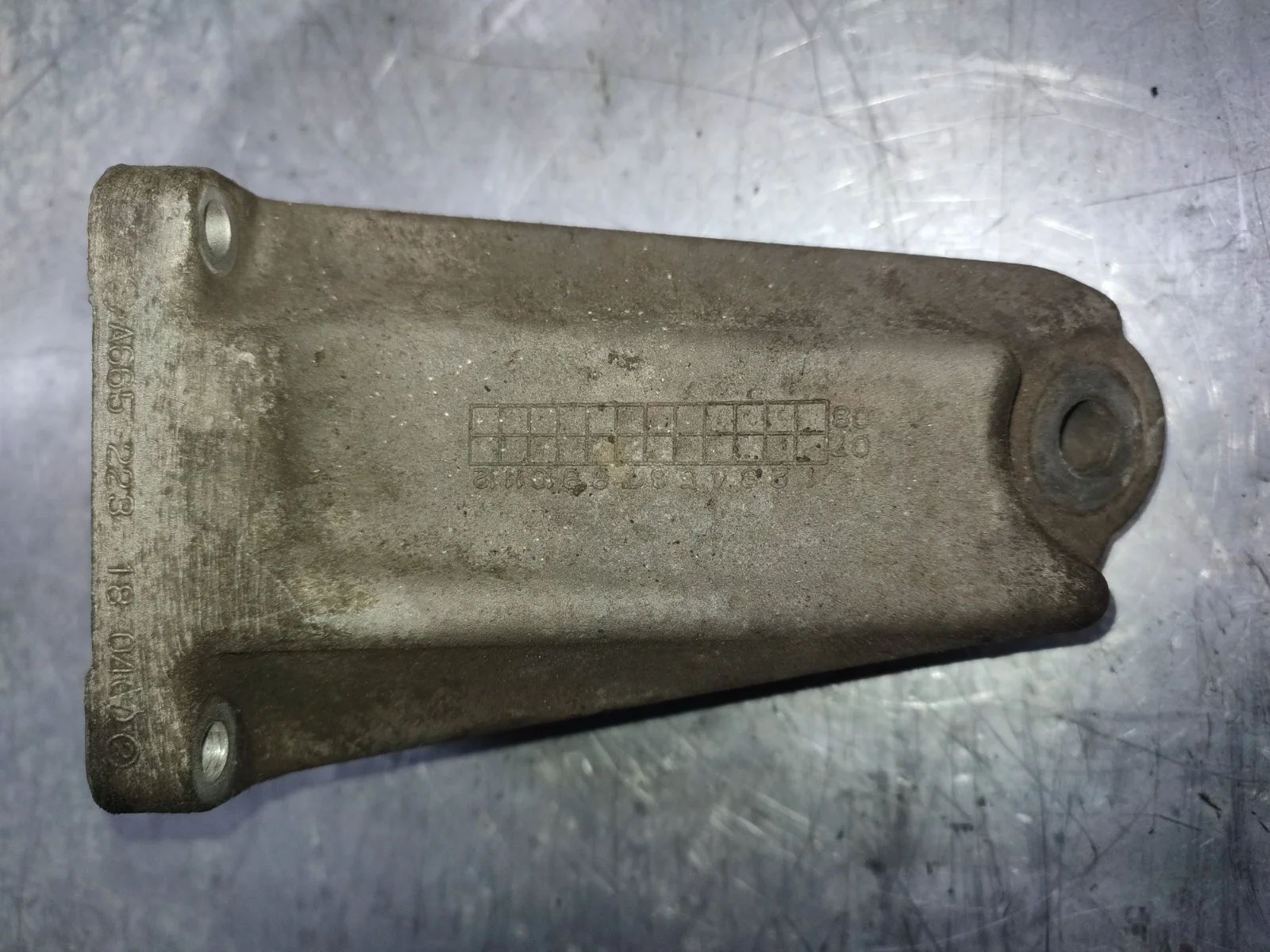 Кронштейн крепления двигателя Ssangyong Kyron