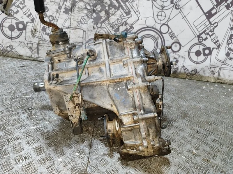 Раздатка Toyota Land Cruiser Prado 361106C471 90 5VZFE