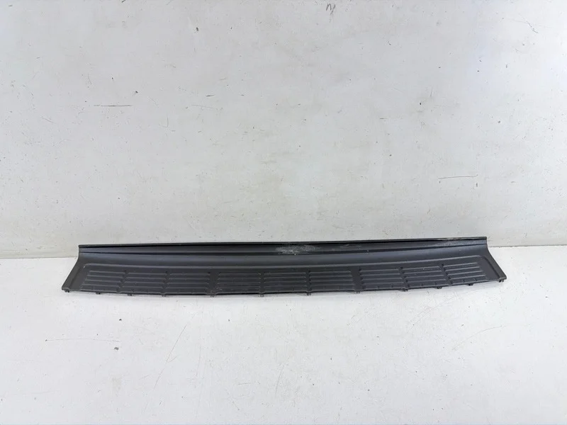 Накладка бампера Toyota Land Cruiser 2007-2012