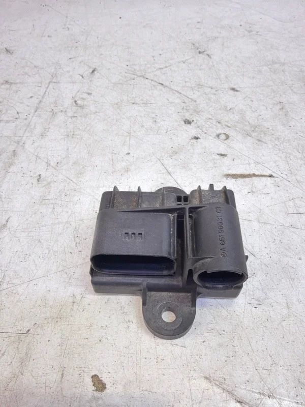 Блок накала свечей Mercedes-Benz GLC-Class 2015-2020 X253