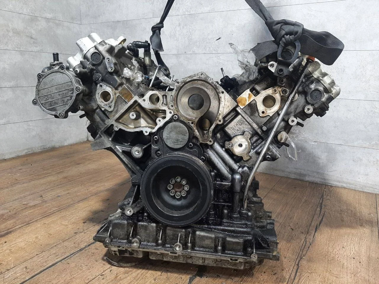 двигатель Audi A6 4F/C6