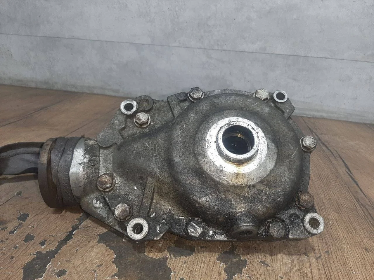 редуктор переднего моста BMW 3 E90/E91/E92/E93