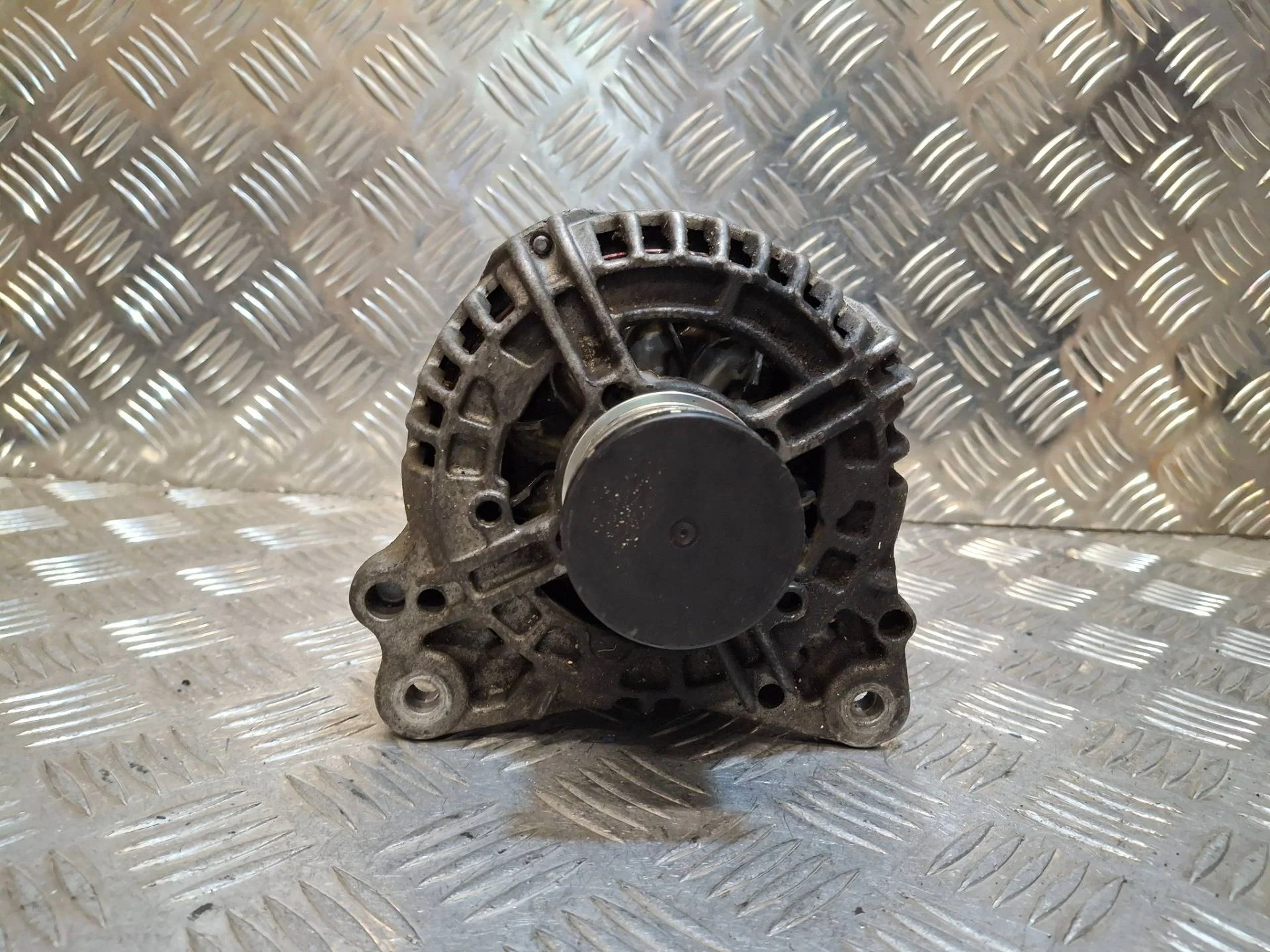 генератор Skoda Rapid