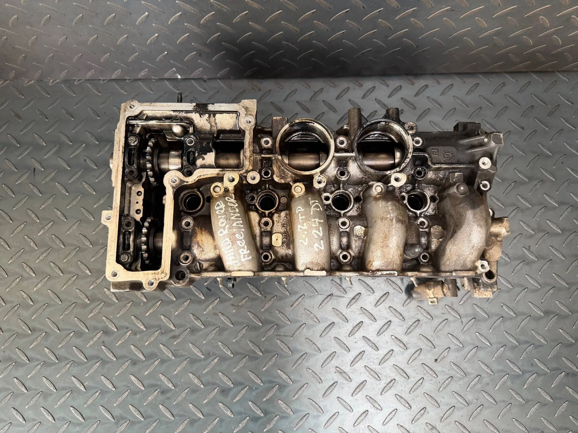 головка блока цилиндров Land Rover Freelander 2