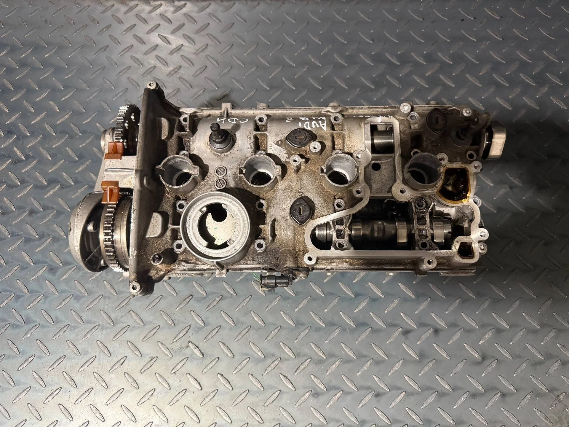 головка блока цилиндров Audi A4 B8/8K