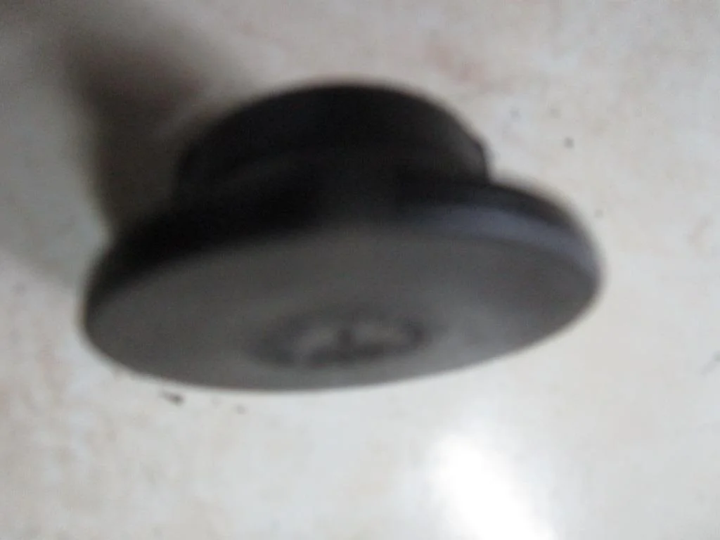 Заглушка Mercedes-Benz