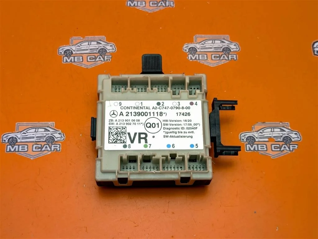 Блок двери Mercedes-Benz