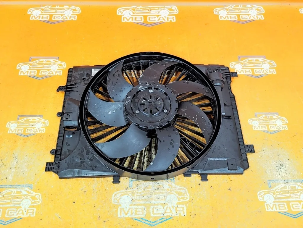 Вентилятор основной Mercedes-Benz