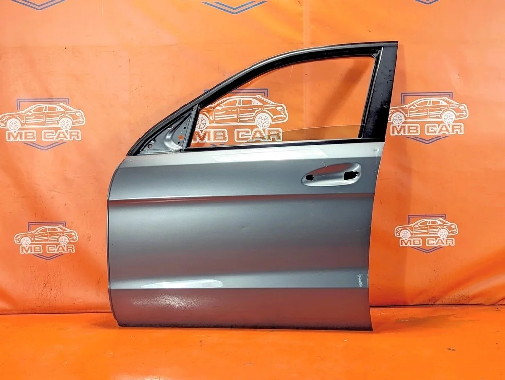 Дверь передняя левая Mercedes-Benz