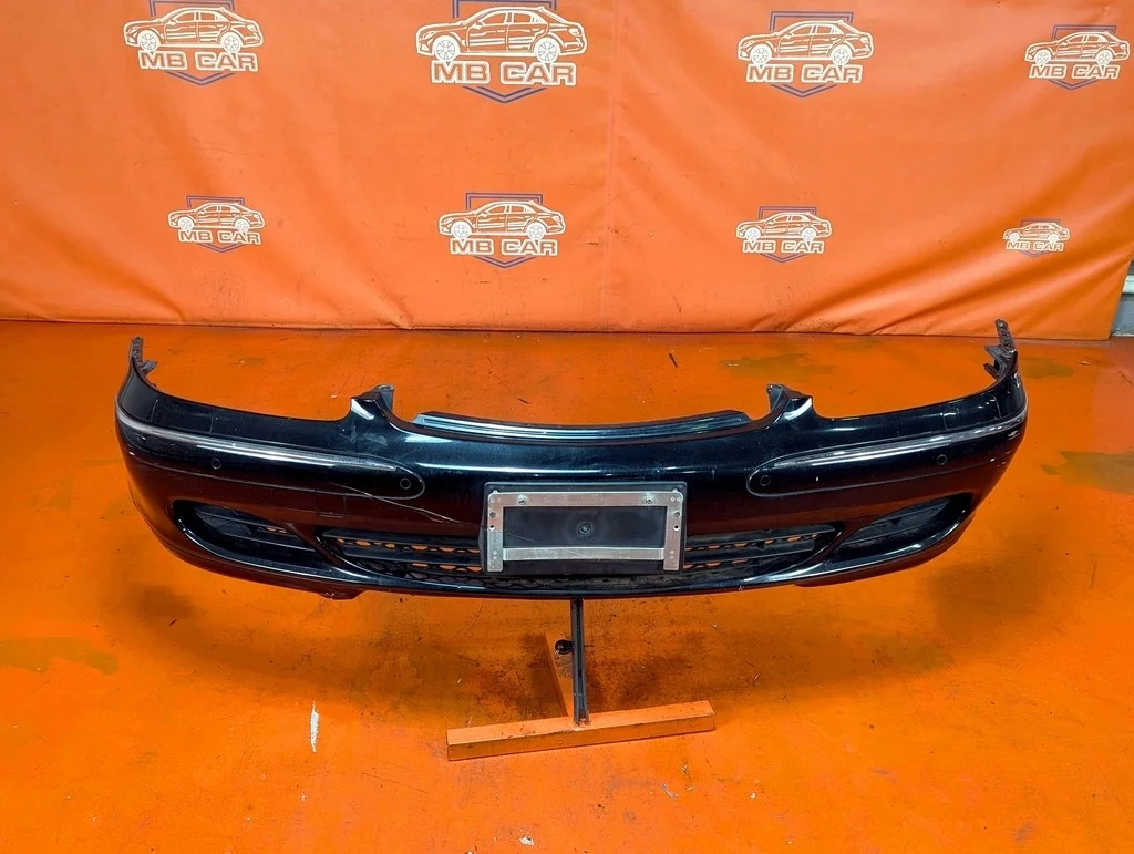 Бампер передний Mercedes-Benz
