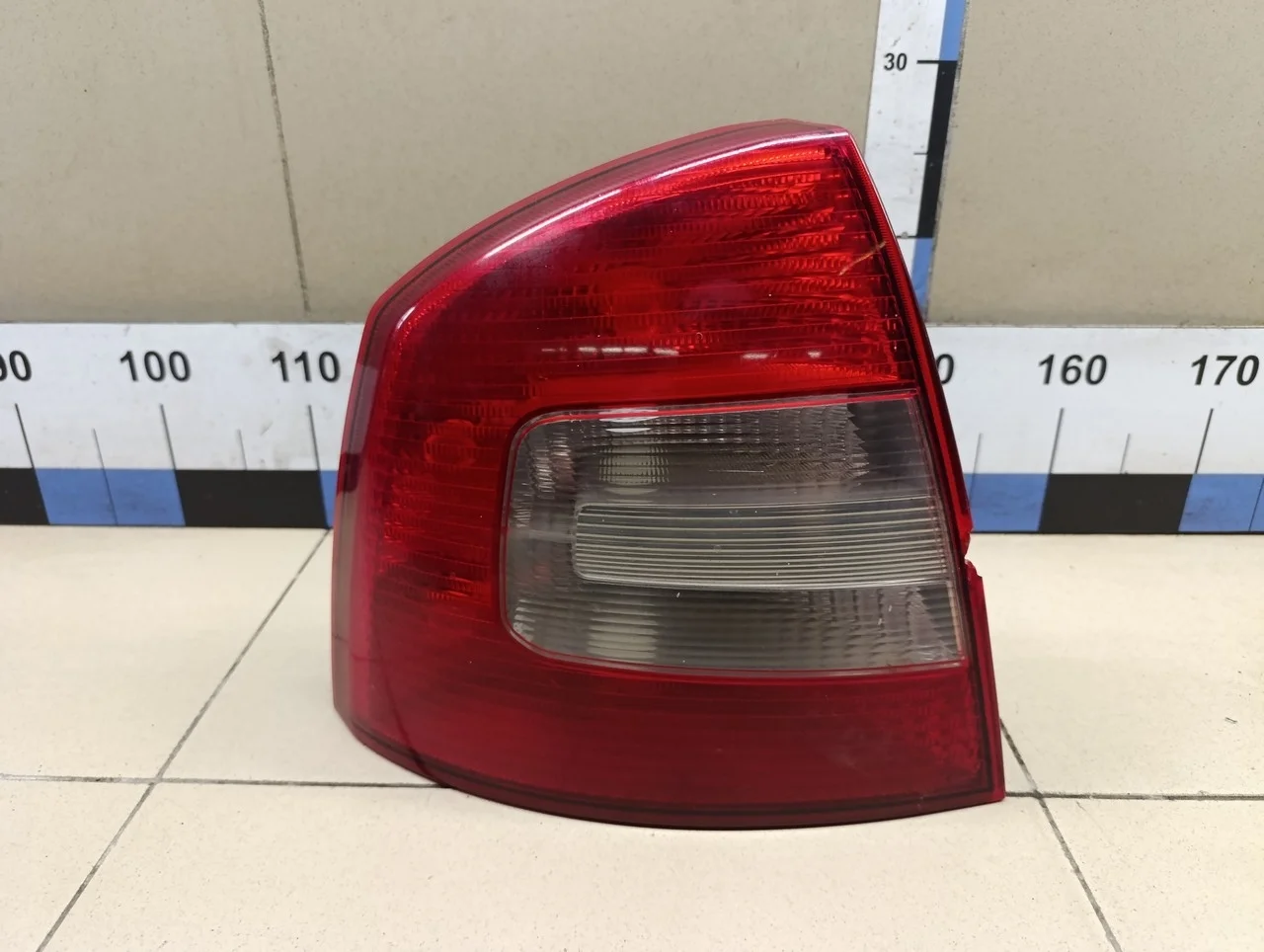 Фонарь задний левый Octavia (A5 1Z-) 2004-2013